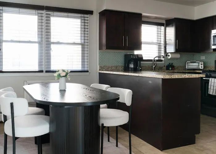 Apartamento 2br • Newly Furnished Modern • Near O'hare